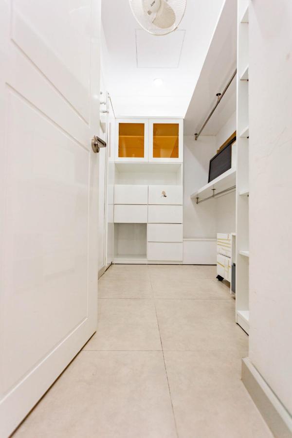 Sunrise City - 1 Bed Room - Full Furniture - City View 호치민 외부 사진